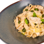 Fettuccine Alfredo